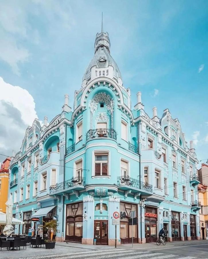 Ultracentral Apartment Near Moscovitz Palace Oradea Exteriér fotografie